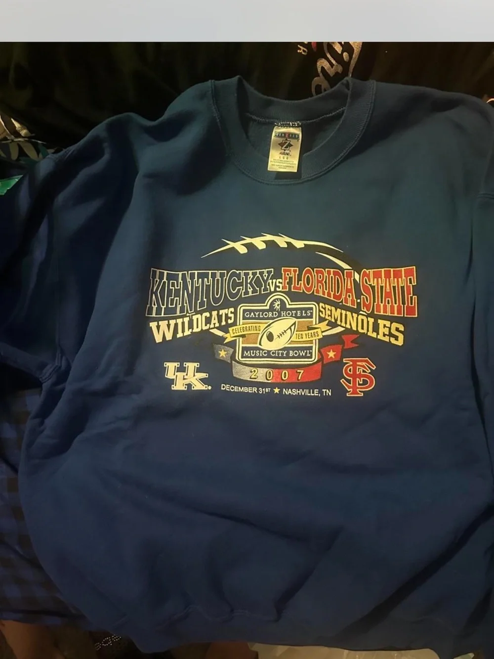 Vintage 2007 Kentucky Wildcats Crewneck Sweatshirt NEVER WORN- College Football